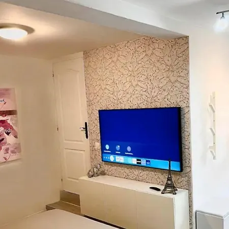 Maison Du Bonheur 아파트 *